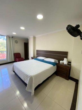 Hotel santa fe plaza sucursal HBP